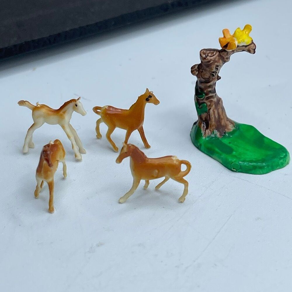 Vintage tiny horses birds on branch fairy garden train set figures.